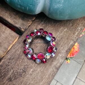 Vintage 1950-1960 Aurora Borealis Austrian Crystal Rhinestone Brooch